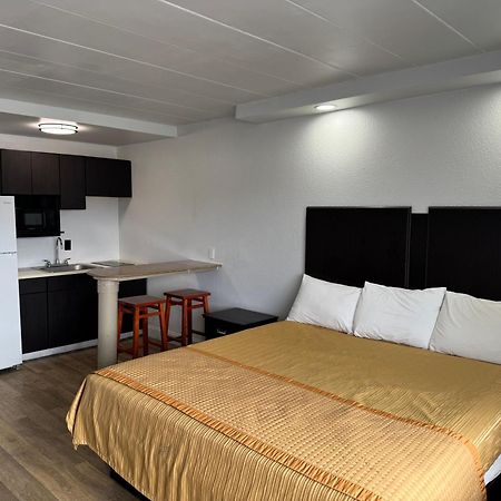 Belmont Inn & Suites וירג'יניה ביץ' מראה חיצוני תמונה