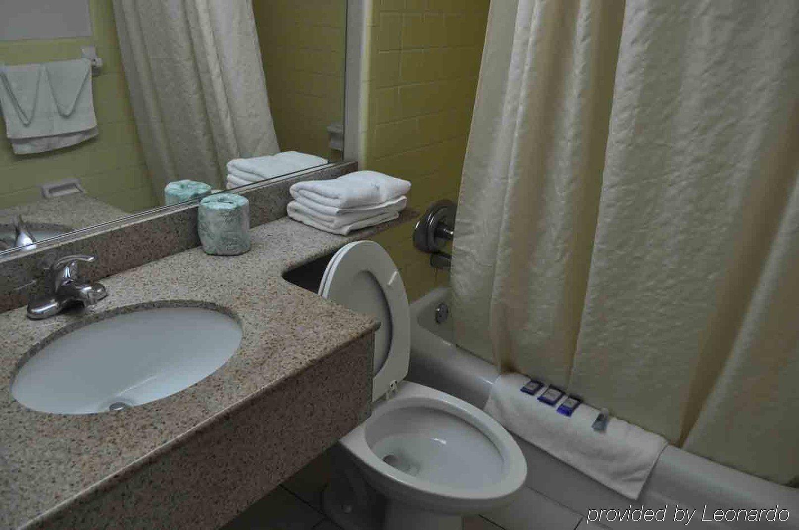 Belmont Inn & Suites וירג'יניה ביץ' מראה חיצוני תמונה