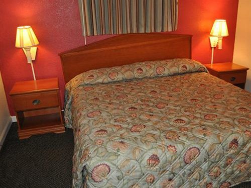 Belmont Inn & Suites וירג'יניה ביץ' מראה חיצוני תמונה